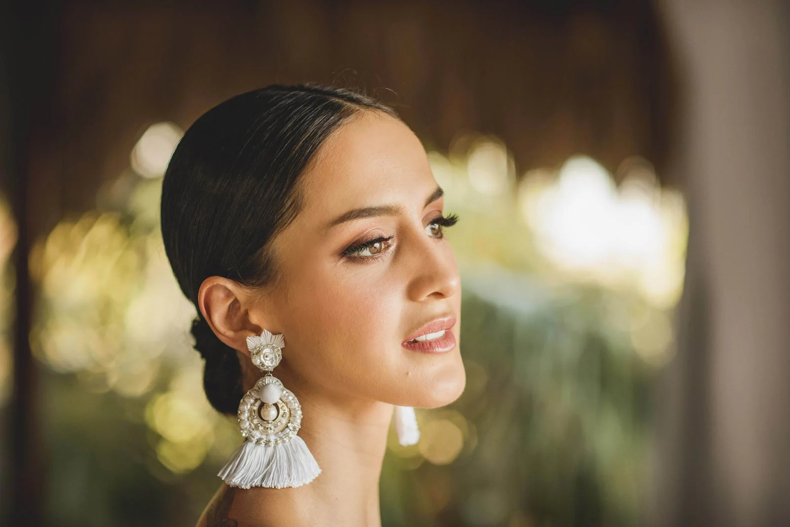 Desvelamos los aretes y accesorios imprescindibles para las novias